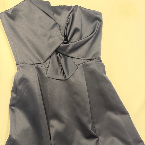 H&M Navy Blue Strapless Bow Detail Fit Flare Dress Size 8 - Picture 4 of 9